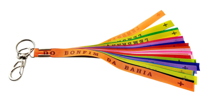 100 CHAVEIROS COM FITINHAS DO BONFIM