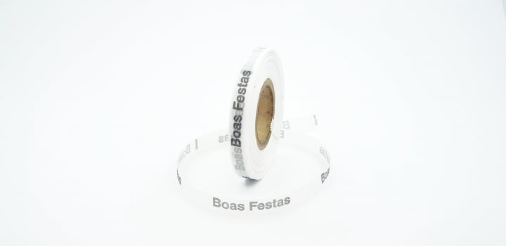 Boas Festas. 200 Fitas Cortadas. Cor: Branco.