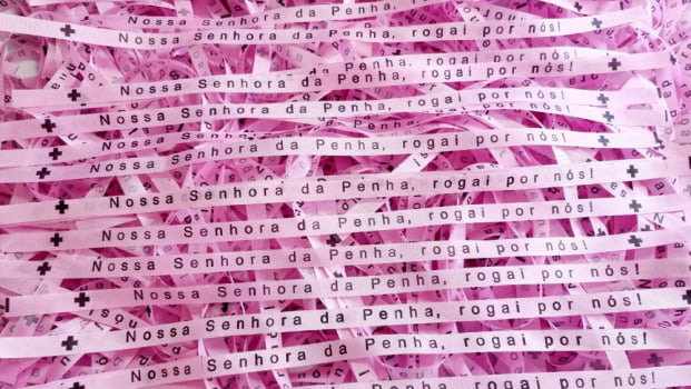 NOSSA SENHORA DA PENHA, ROGAI POR NÓS. 1000 FITAS CORTADAS.